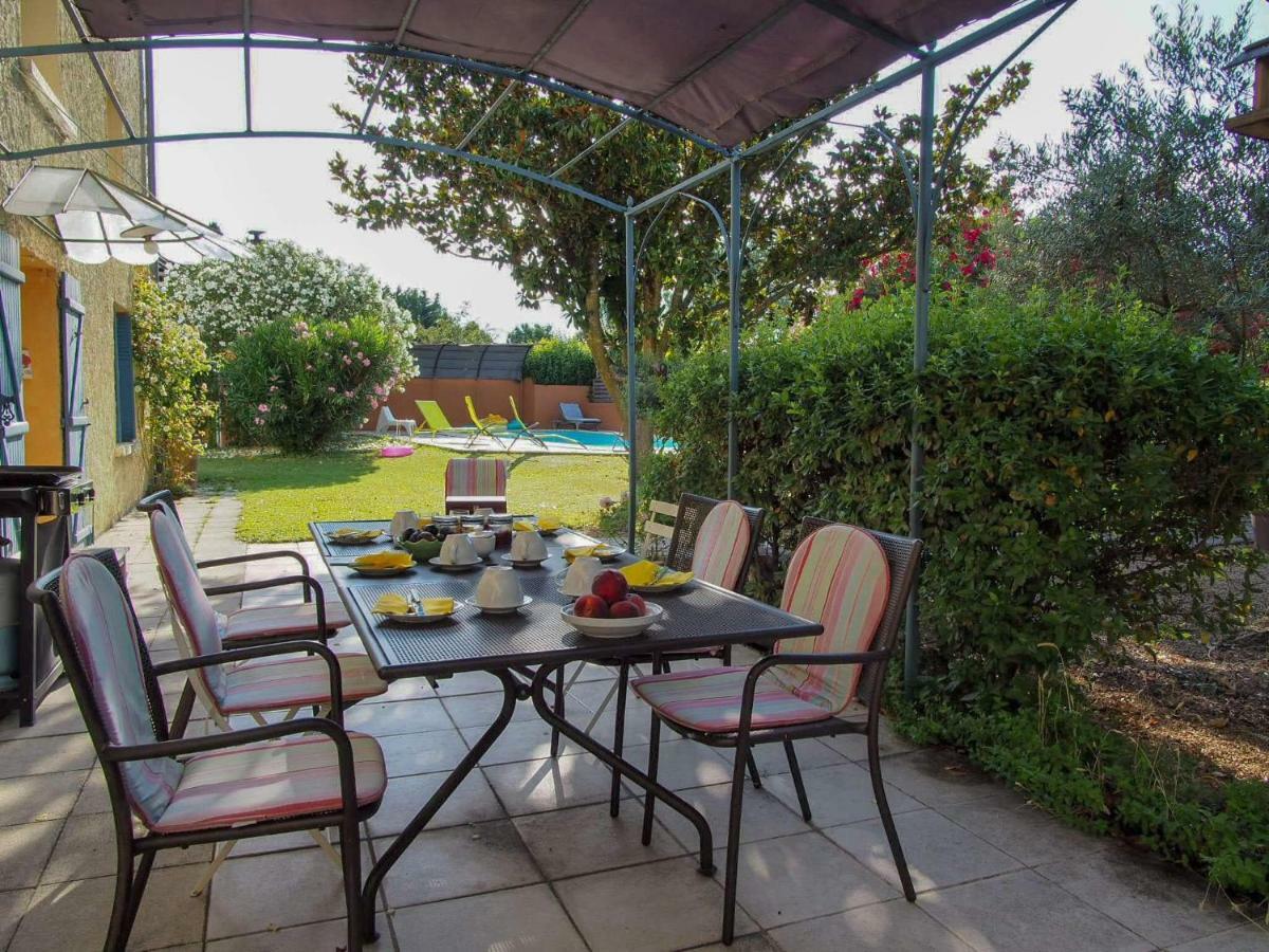 Mas De La Grave Bed and Breakfast Althen-des-Paluds Εξωτερικό φωτογραφία