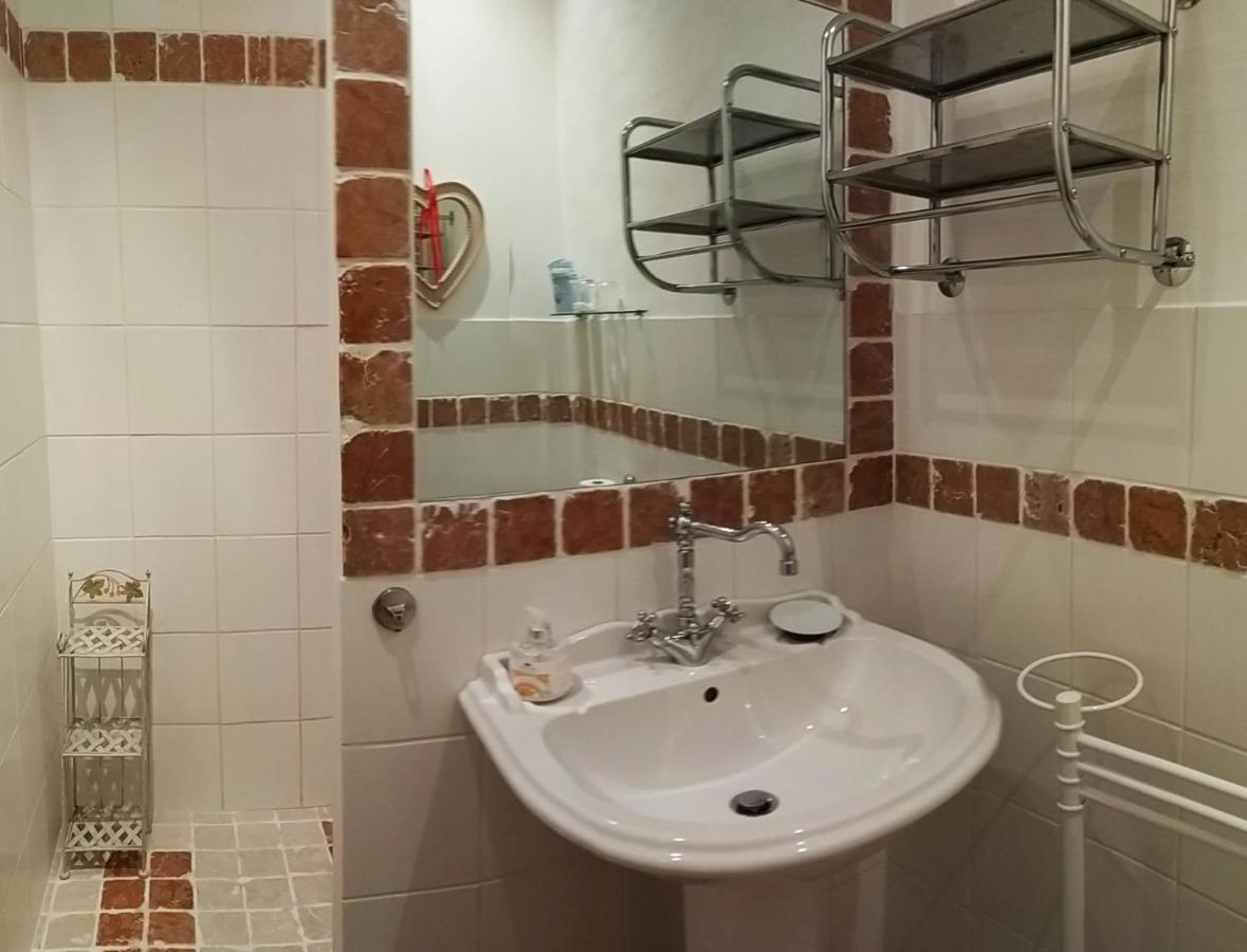 Mas De La Grave Bed and Breakfast Althen-des-Paluds Εξωτερικό φωτογραφία